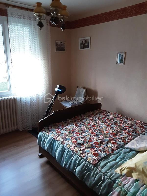 Maison traditionnelle - 124 m² - 7 pièces