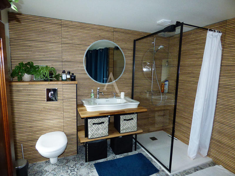 Maison - 80 m² - 4 pièces