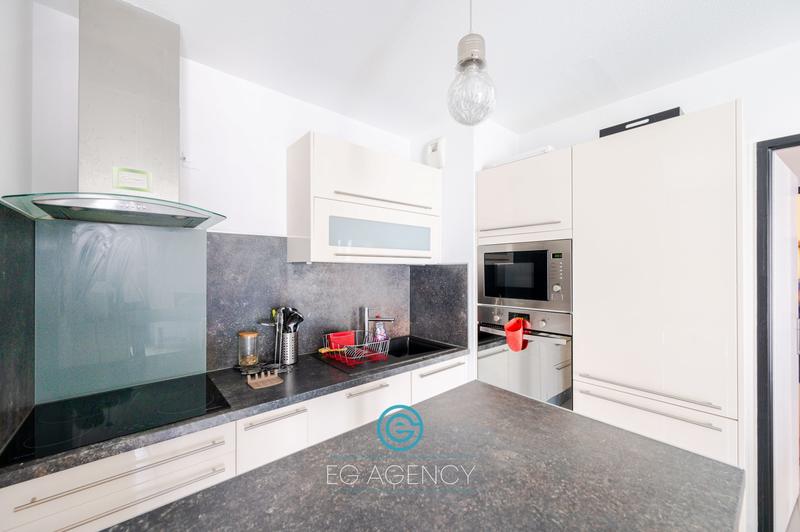 Appartement - 60 m² - 3 pièces