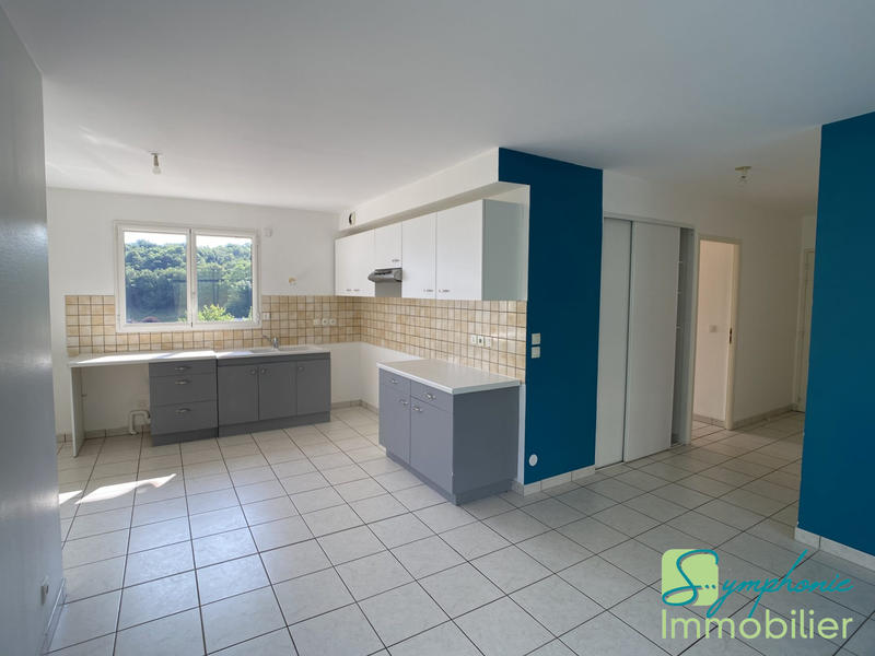 Appartement - 70 m² - 3 pièces