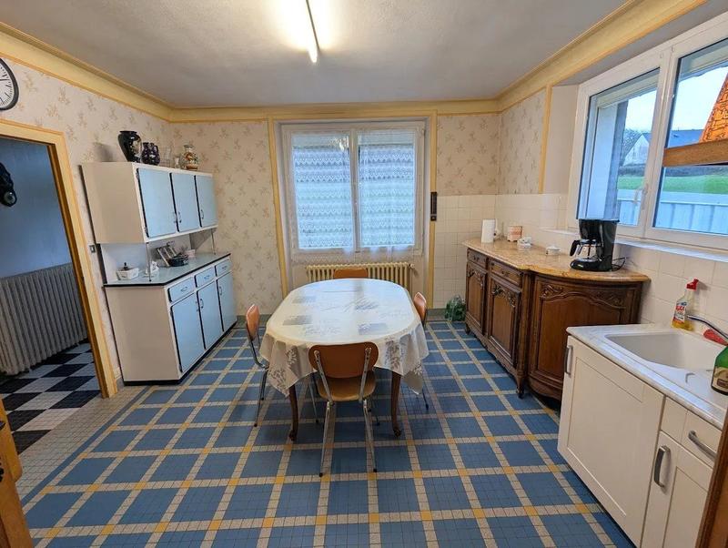 Maison - 95 m² - 6 pièces