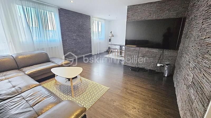 Appartement - 92 m² - 5 pièces