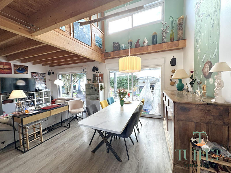 Villa - 150 m² - 6 pièces