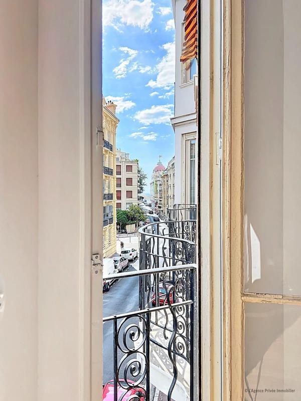 Appartement - 126 m² - 5 pièces