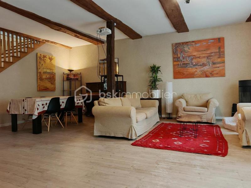Maison - 136 m² - 5 pièces