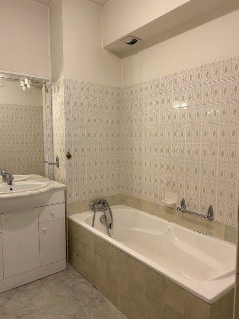 Appartement - 79 m² - 3 pièces