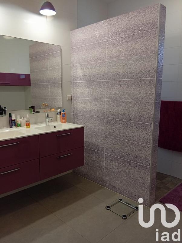 Maison - 200 m² - 6 pièces