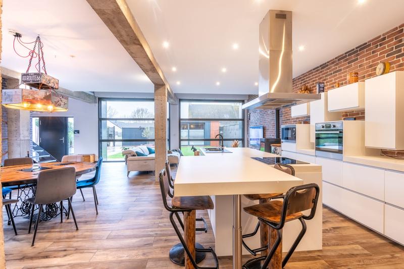 Maison - 190 m² - 5 pièces