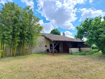 Maison - 186 m² - 5 pièces