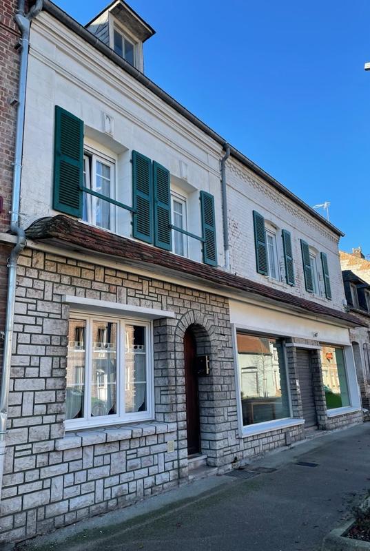 Maison ancienne - 261 m² - 9 pièces
