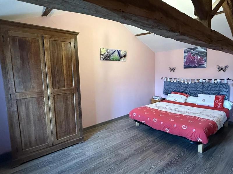 Maison de village - 250 m² - 12 pièces