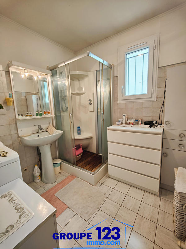 Maison - 83 m² - 5 pièces