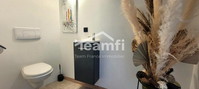 Maison - 126 m² - 7 pièces