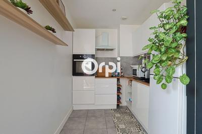 Loft - 69 m² - 3 pièces