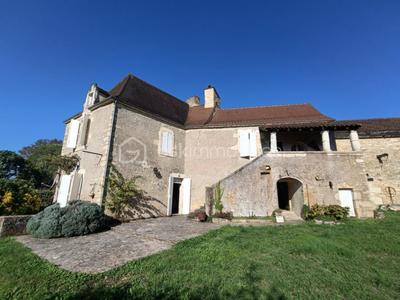 Maison traditionnelle - 114 m² - 4 pièces