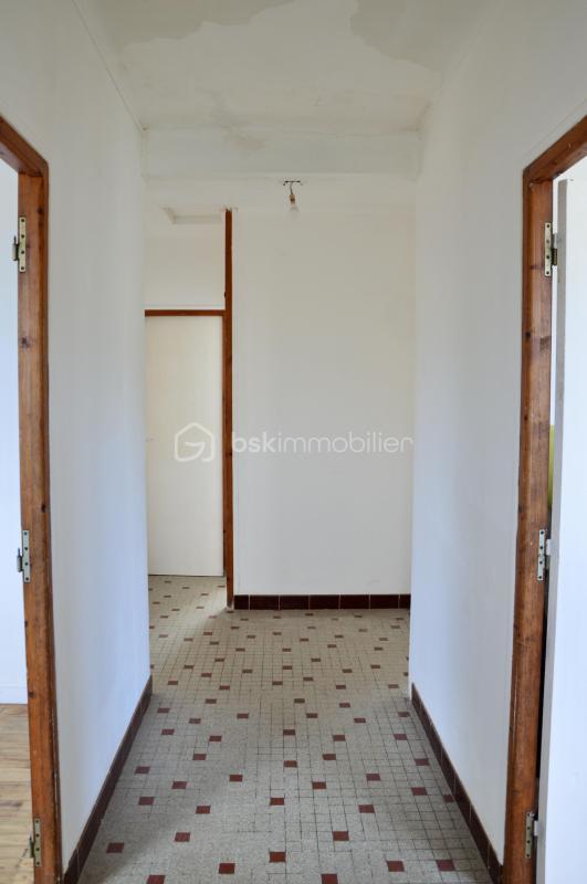 Maison traditionnelle - 90 m² - 5 pièces