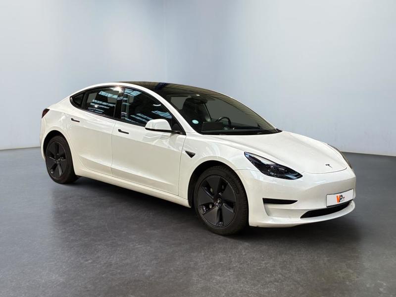 Tesla Model 3 Autonomie Standard Plus Rwd