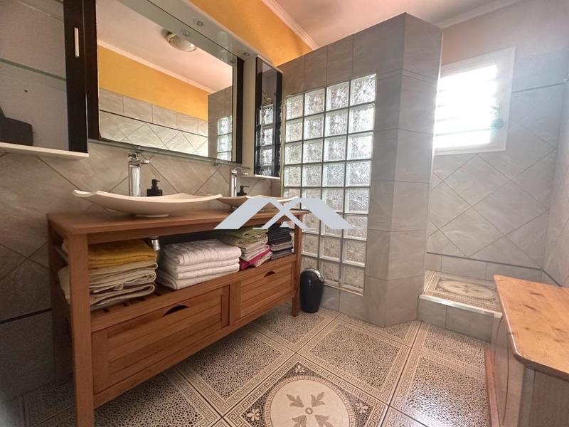 Villa - 175 m² - 7 pièces