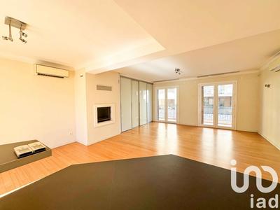 Appartement - 95 m² - 4 pièces