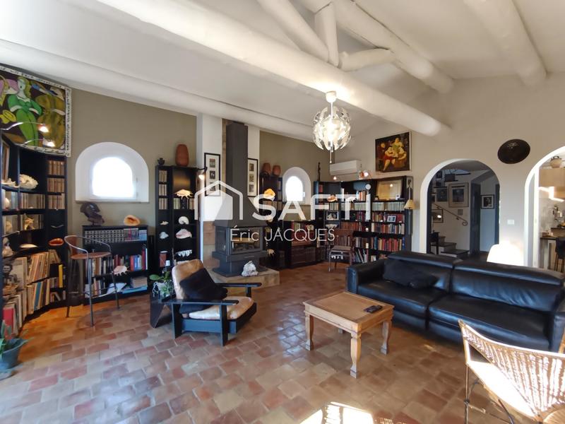 Maison - 127 m² - 6 pièces