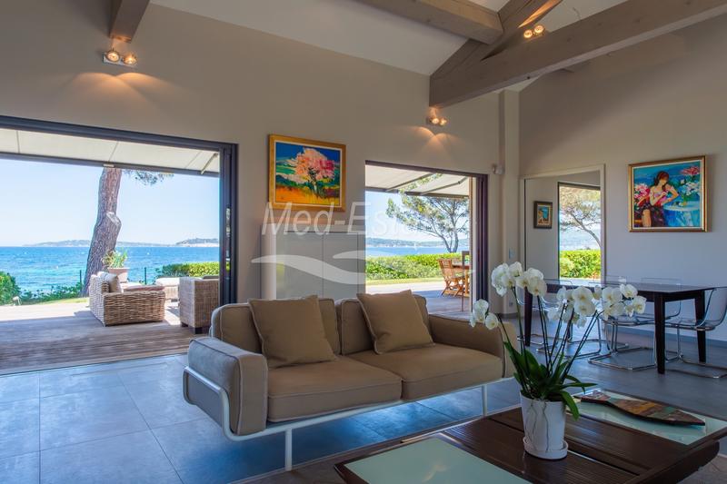 Maison - 277 m² - 7 pièces