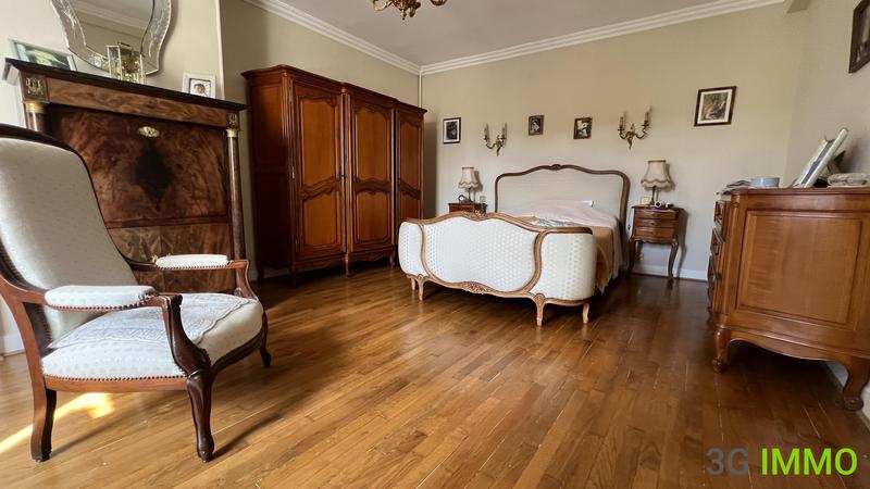 Maison de ville - 137 m² - 6 pièces