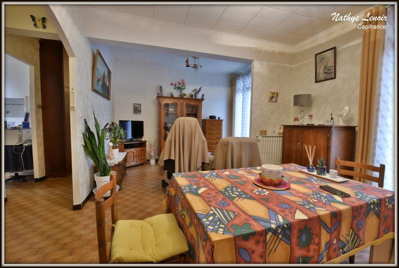 Immeuble - 180 m² - 8 pièces