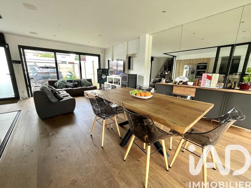 Maison de ville - 126 m² - 4 pièces