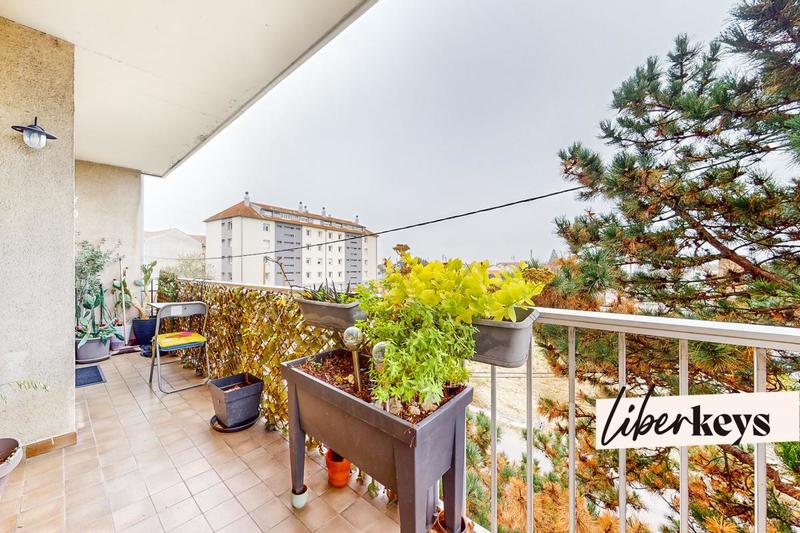 Appartement - 61 m² - 2 pièces