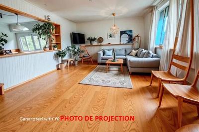 Maison - 270 m² - 9 pièces