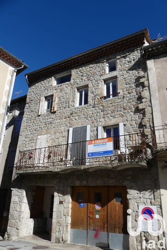 Maison de village - 150 m² - 7 pièces