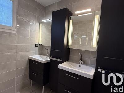 Maison - 184 m² - 7 pièces