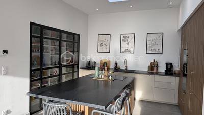 Maison - 145 m² - 5 pièces