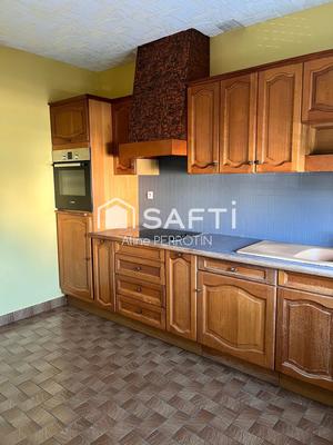 Maison - 121 m² - 6 pièces