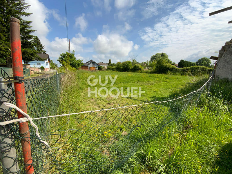 Maison - 1 600 m² - 6 pièces