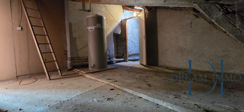 Maison ancienne - 170 m² - 6 pièces