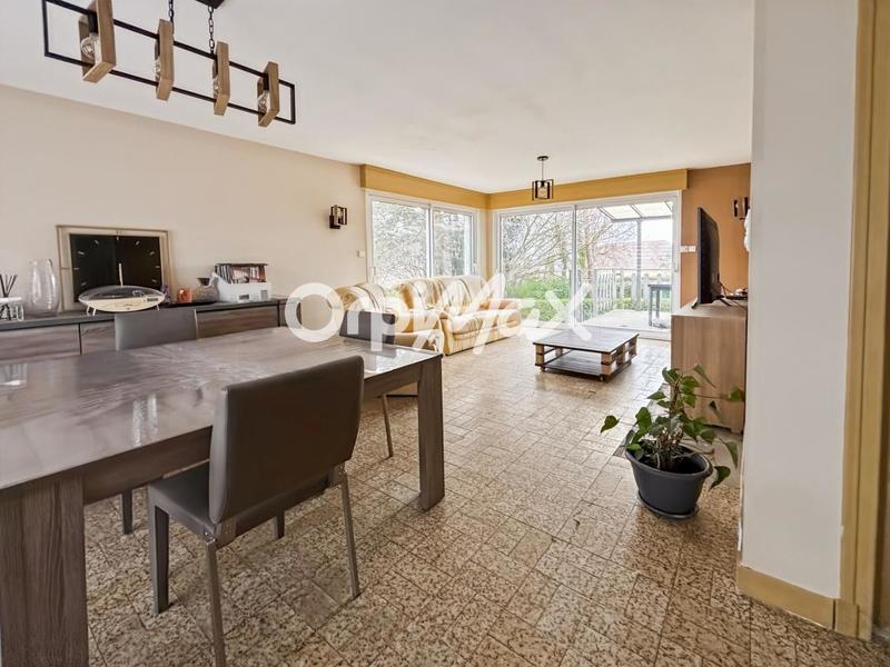 Maison - 190 m² - 7 pièces