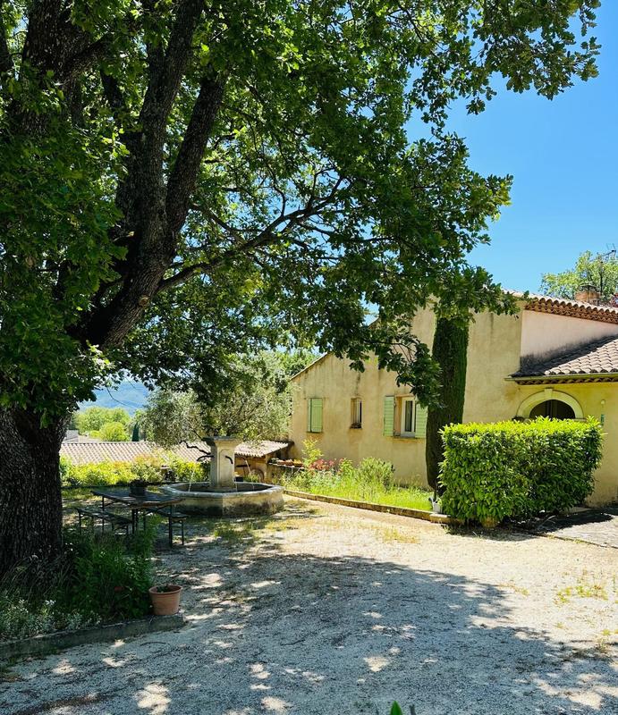 Maison - 88 m² - 3 pièces