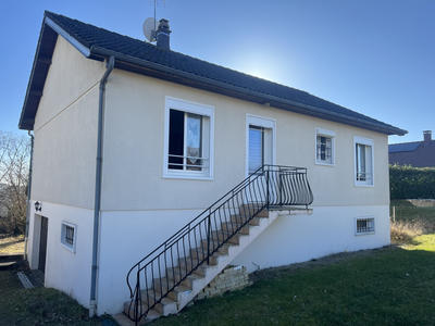 Maison - 95 m² - 4 pièces