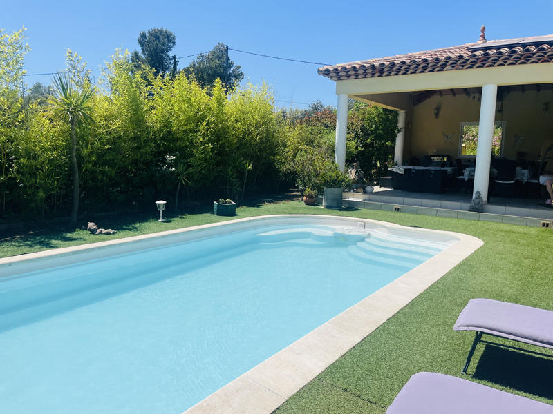 Maison - 159 m² - 5 pièces