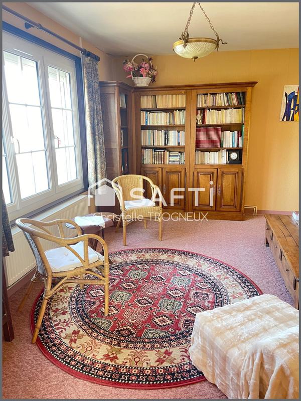 Maison - 200 m² - 7 pièces