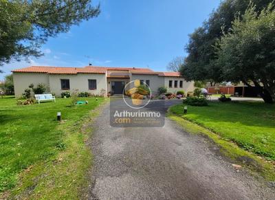 Maison - 128 m² - 5 pièces