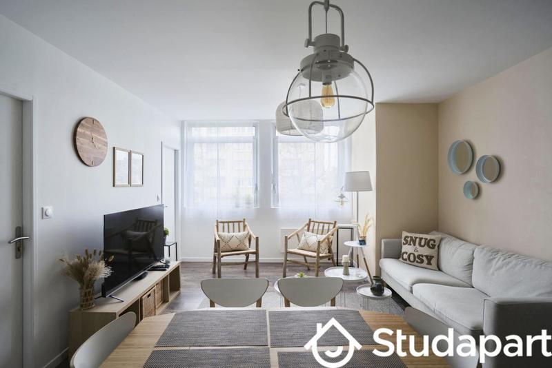 Chambre - 10 m² - 1 pièce