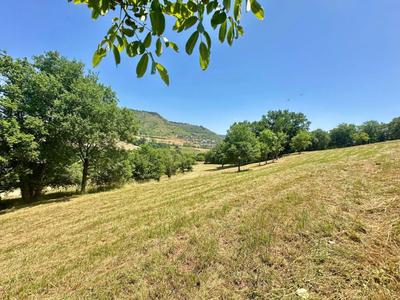 Terrain constructible - 822 m²