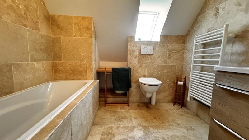 Maison - 394 m² - 14 pièces