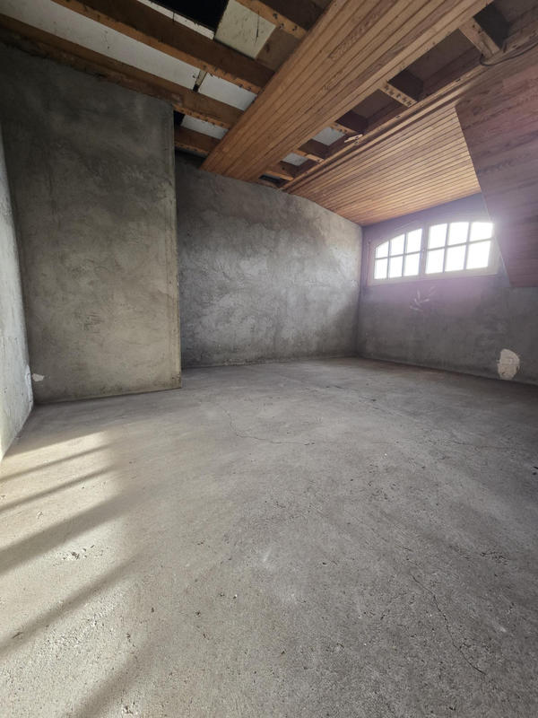 Maison - 121 m² - 4 pièces