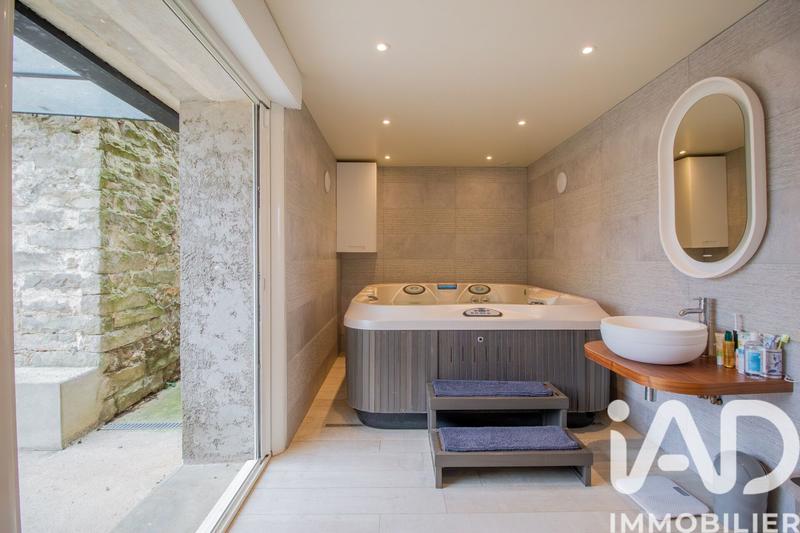 Maison - 173 m² - 7 pièces