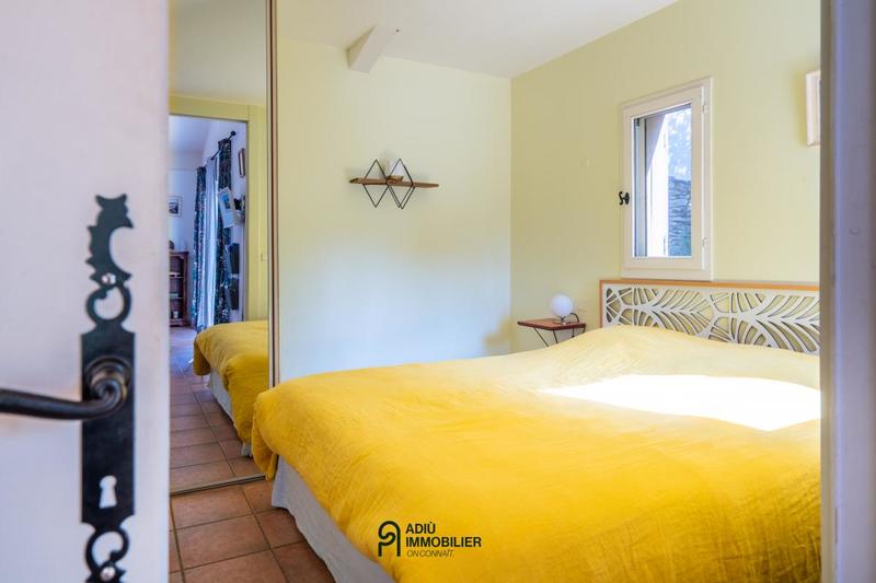 Propriété - 335 m² - 10 pièces