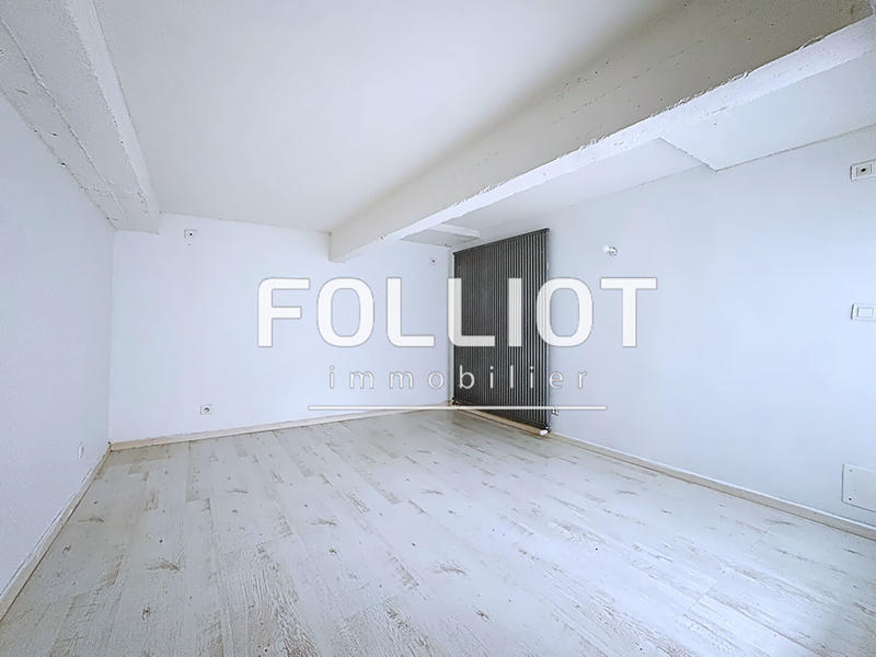 Appartement - 200 m² - 6 pièces