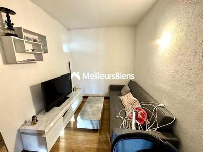 Immeuble - 141 m² - 8 pièces